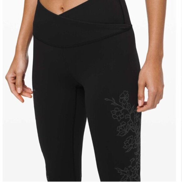 Lululemon Always On High-Rise Tight 28"*Flocked Everlux - Picture 2 of 11